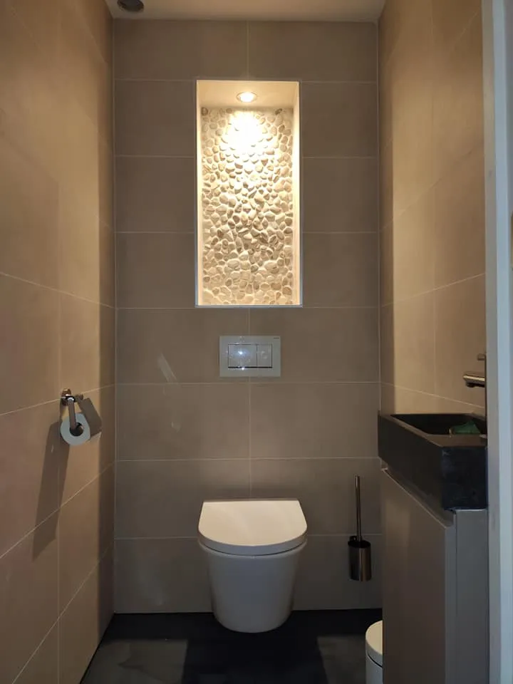 toilet en wasbak