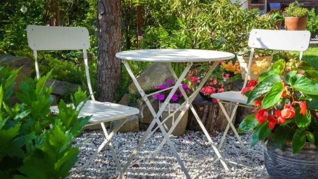 metal garden table and chairs