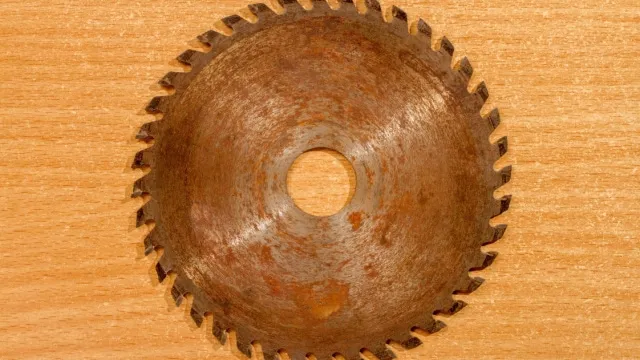 vuil cirkelzaagblad
