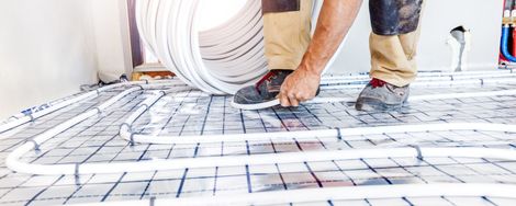 Vloerverwarming installeren bij een renovatie