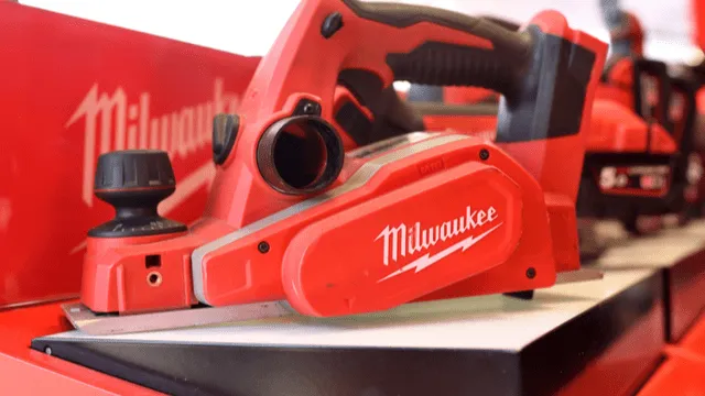Milwaukee planer