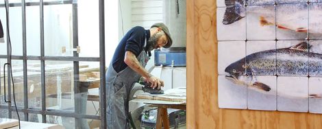 Gedetailleerd, glanzend en imperfect: de kunst van Stigerwoods